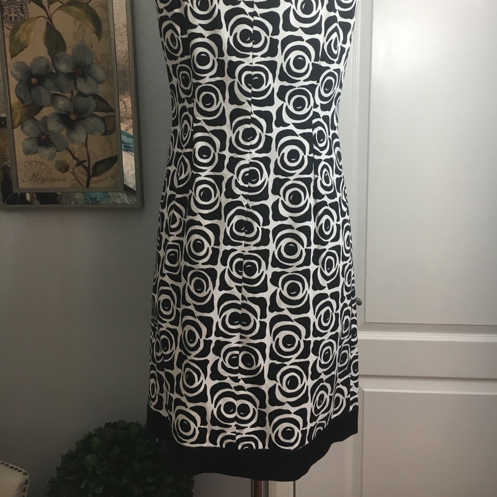 Tahari Black & White Dress! - Picture 5 of 8